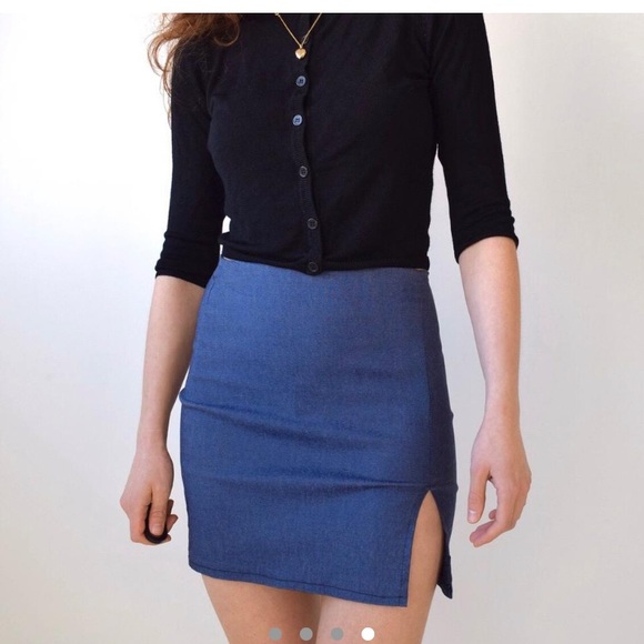 Vintage mini skirt - Picture 1 of 2